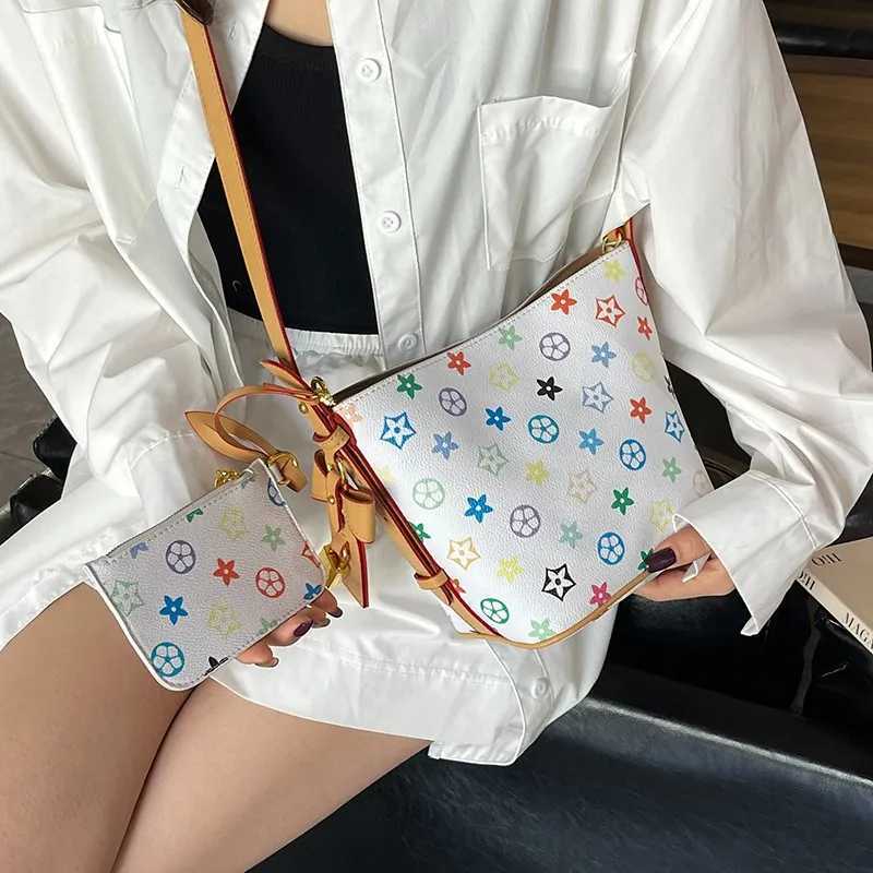 Designer handbag Luxury Brand Embossed Leather Handbag Womens Crossbody Shoulder Bag With Adjustable Chain Elegant Ladies Work Purse Y251031