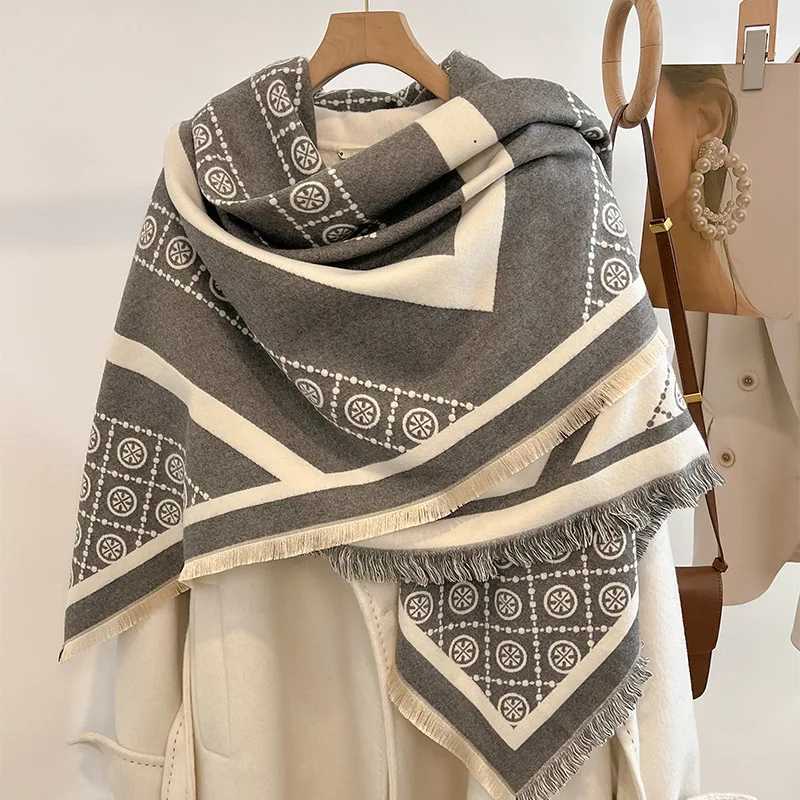New Fashion Winter Cashmere Scarf Women Luxury Duplex Print Female Shawl Wrap Scarves Lady Thick Warm Blanket Echarpe C251031
