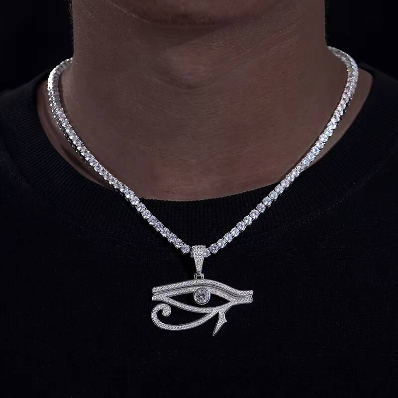 Bijoux New Fashion Hip Hop White Gold Plated 925 Sterling Silver VVS Moissanite Diamond Iced Out Hollow Evil Eye Pendant