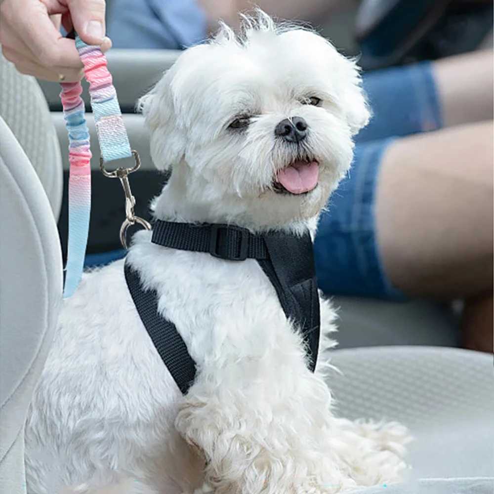 Car Seatbelt Pet Leash for Dogs Adjustable Vehicle Safety Tether CrashProof Travel Harness Clip for Small Medium Large Dogs C251031