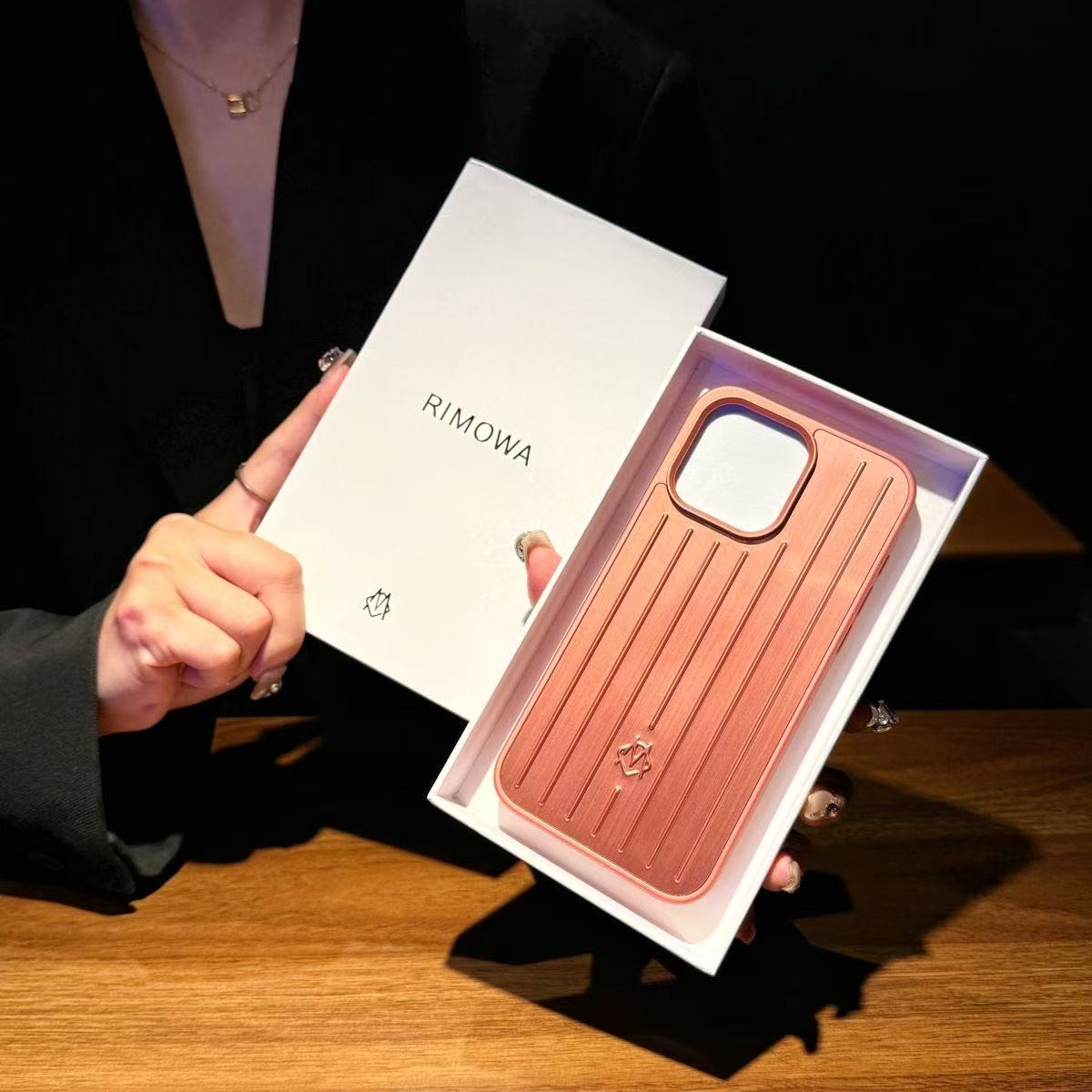 Top quality RIM Phone Case Ballerina pink Suitcase Designer iPhone Case for Apple iPhone 17 Pro Max 16 15 14 Polycarbonate Aluminum Alloy Weave Back Cover