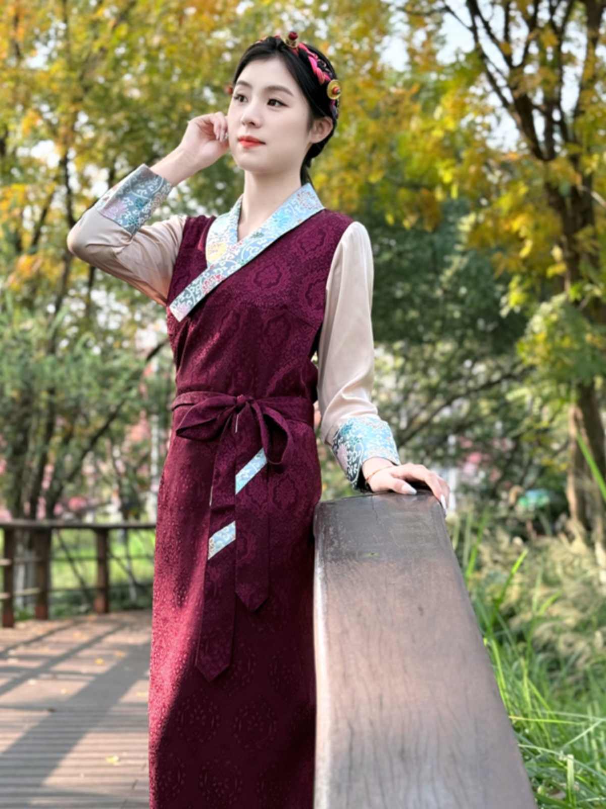 South Asia Nepal Tibet Himalayan Areas Travel Costume Woman Lady Girl Clothing in OrientTown Morden Long Robe Tibetan Dress CT045