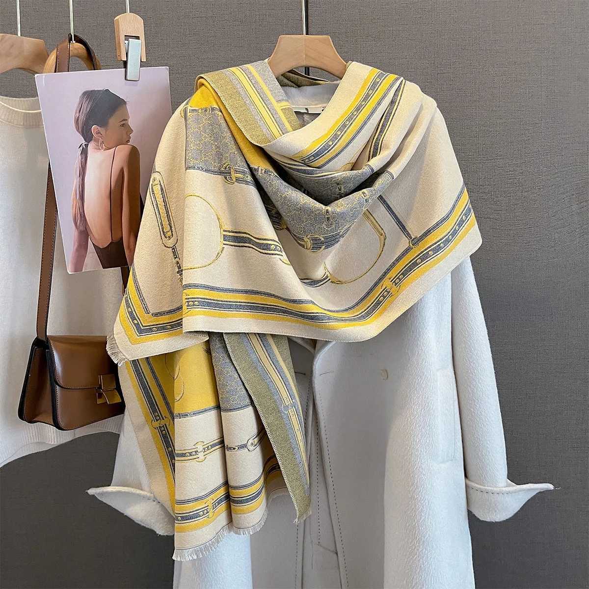 Winter Cashmere Scarf Women Luxury Chain Print Female Shawl Wrap Elegant Poncho Lady Thick Warm Blanket Gift Echarpe C251031
