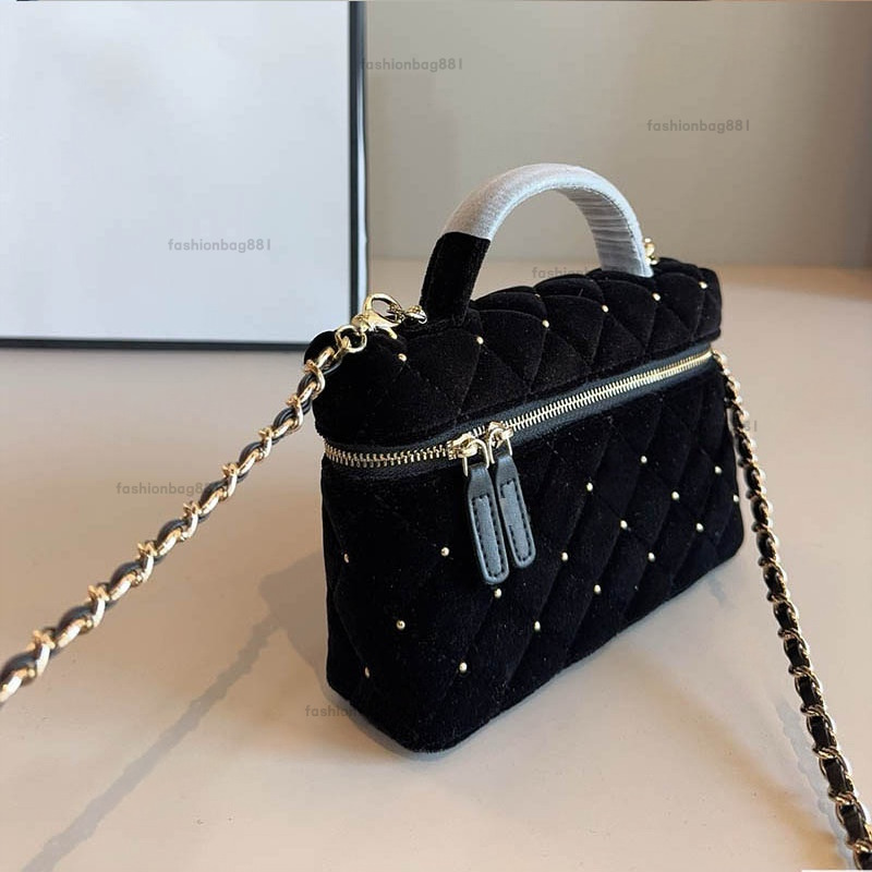 Rivets Decoration Ladies Designer Makeup Bag Black Velvet Mini Handbag Diamond Lattice Gold Hardware Metal Chain Zipper Shoulder Crossbody Wallet with