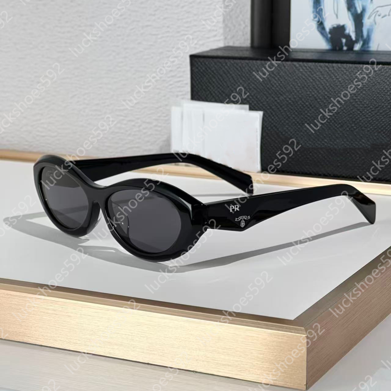 Luxury sunglasses designer sunglasses for woman classic mens sunglasses Cateye glasses Fashionable Classic Letter Outdoor Sun Driving Beach UV Protection Gifts