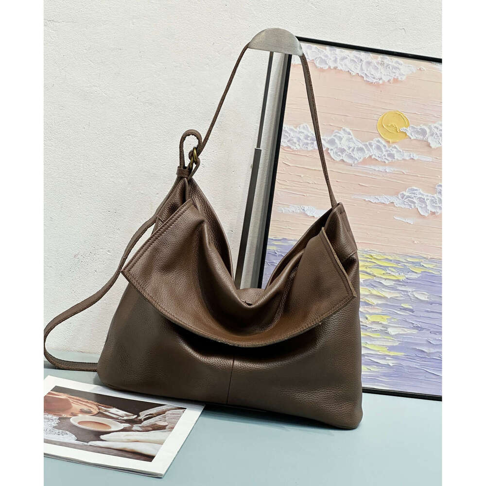 Luxury Bag Designer Casual Fashion Single Shoulder Crossbody Large Capacity Top Layer Cowhide Women S Bag Soft Leather Flap Travel