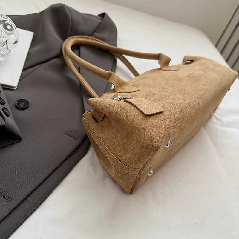 French Style Underarm Shoulder Bags For Women PU Suede Pure Color Tophandle Bag 2025 Autumn New Luxury Designer HandbagsT251031