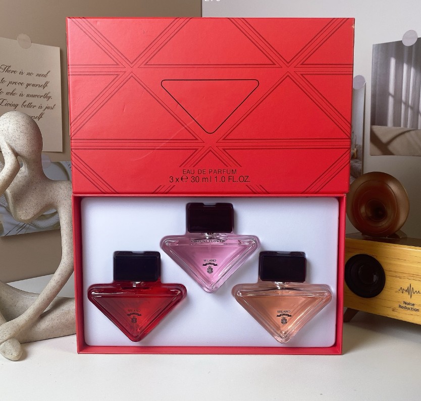 Designer Women 90ml Perfume Flower Intense Scent 3*30ml Sexy Lady Gift box set Parfum Good Smell Long Lasting Time Fragrance Spray