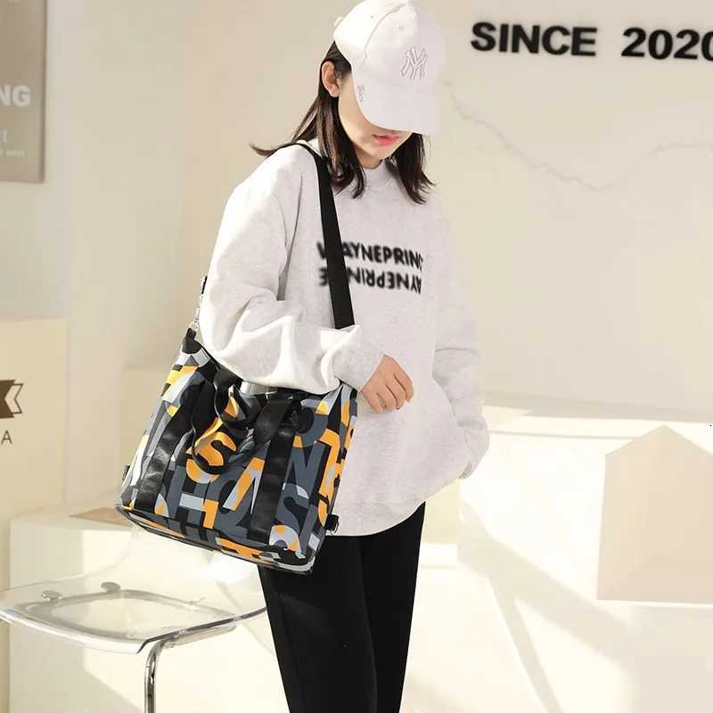 Womens Messenger Bags Waterproof Nylon Shoulder Totes High Quality Large Handbag Female Travel Crossbody Bags Tophandle Bag W251031