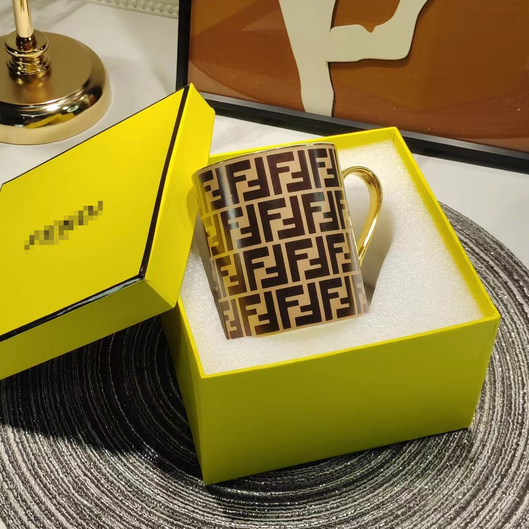 European Ceramic Mug, Classic and Modern Design, High-Quality Finish, Ideal for Gifting or Enjoying Your Favorite Hot Beverage at Home