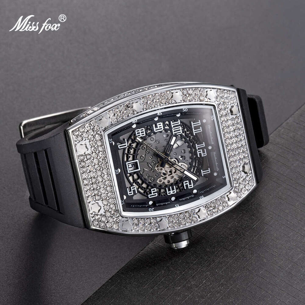 Fashionable classic watch Personality Full Diamond Barrel-Shaped Silicone Band Quartz Men's Watch