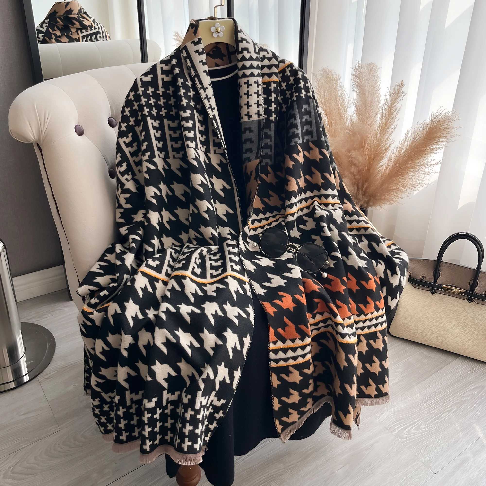 New Houndstooth Print Scarf for Women Warmer Winter Cashmere Scarves Shawls Female Thick Blanket Wraps Foulard 2025 C251031