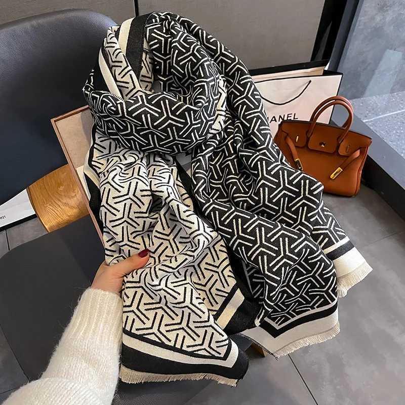Luxury Brand Warm Cashmere Scarf for Women Design Winter Shawls and Wraps Poncho Female Thick Blanket Bufandas Echarpe C251031