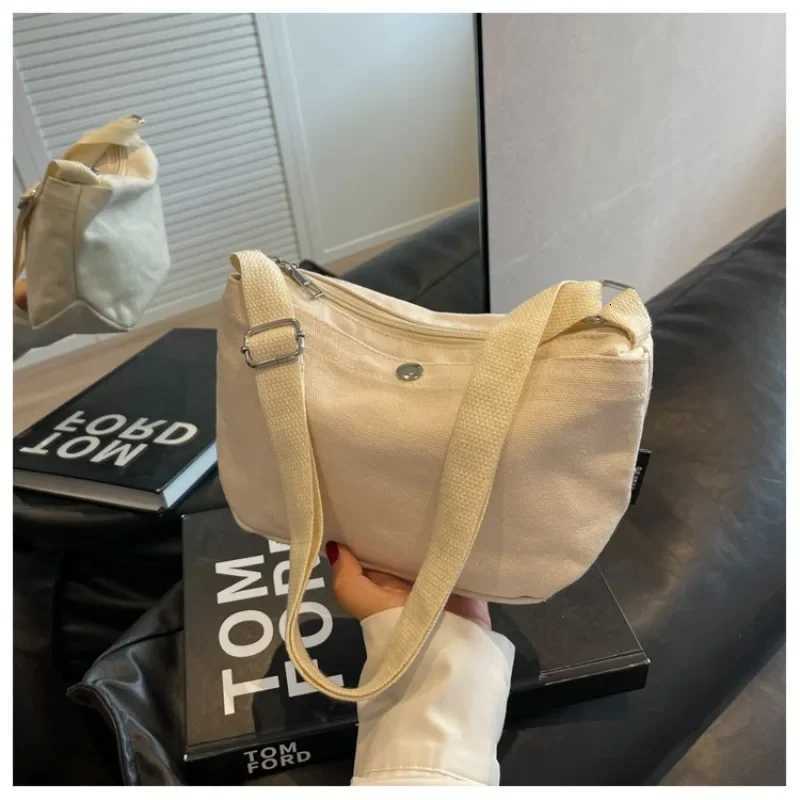 Designer Small Canvas Wens Black Shoder Cross Bag Fem Messenger Bag Y2K Eco Korean Shopper Student Handbags Side Bag Book1 Y251120