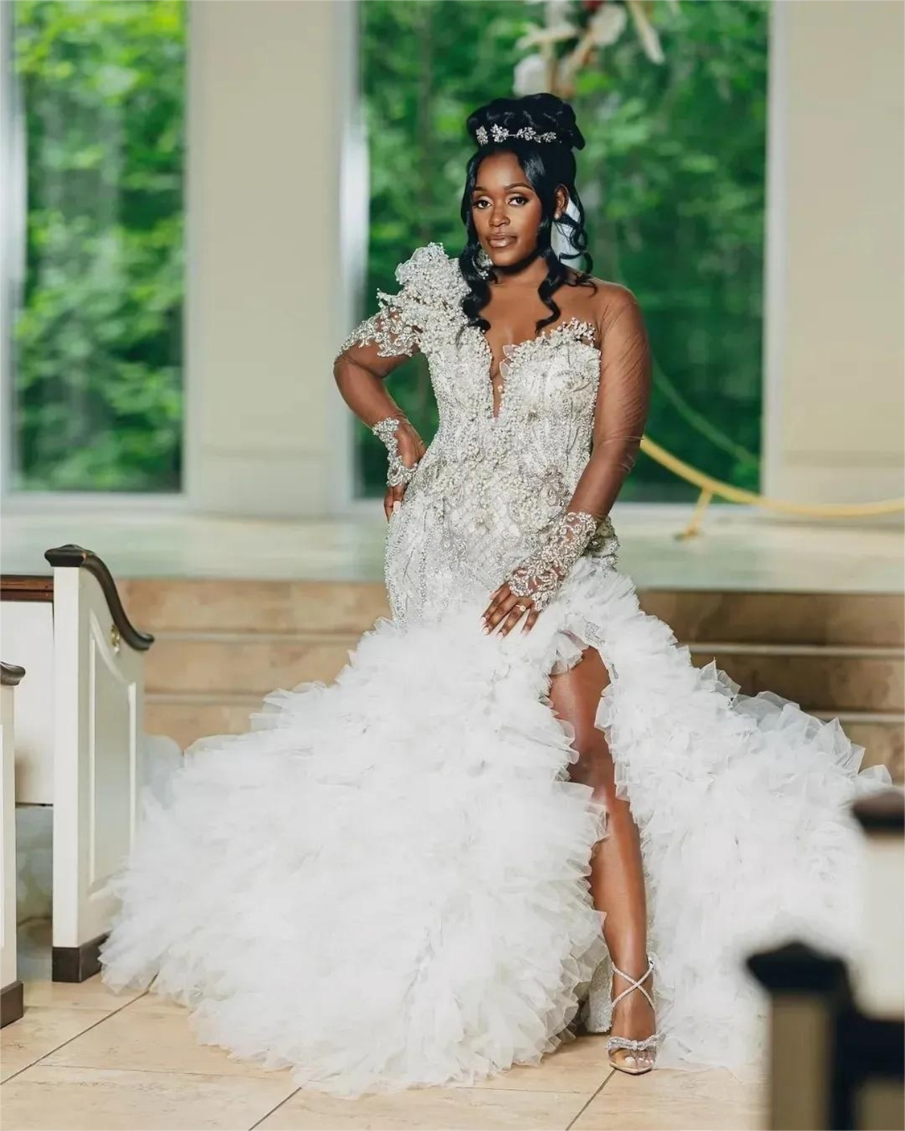 Wedding Dress Plus Size Appliques Beaded Crystals Pearls Tiers Luxurious Bridal Gowns Dresses