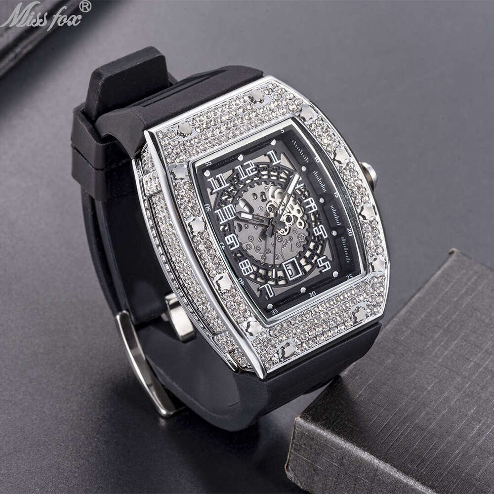 Fashionable classic watch Personality Full Diamond Barrel-Shaped Silicone Band Quartz Men's Watch