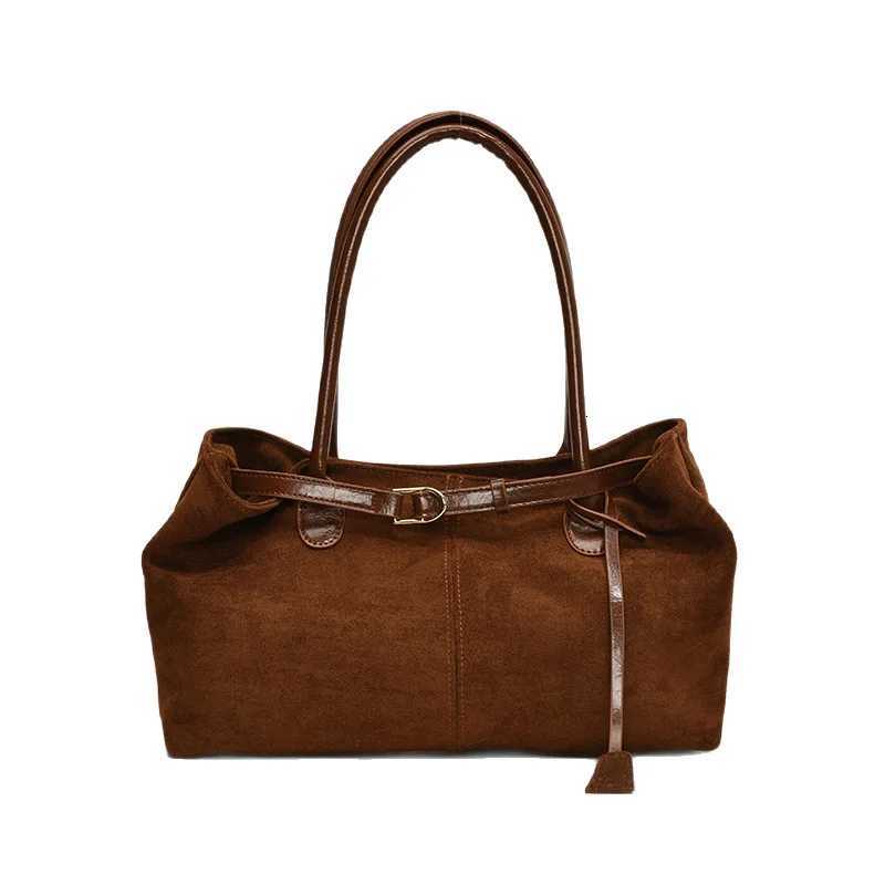 Autumn and Winter Vintage Large Capacity Suede Bag for Women 2025 New Casual Commuter Shoulder Bag Handheld Tote BagT251031