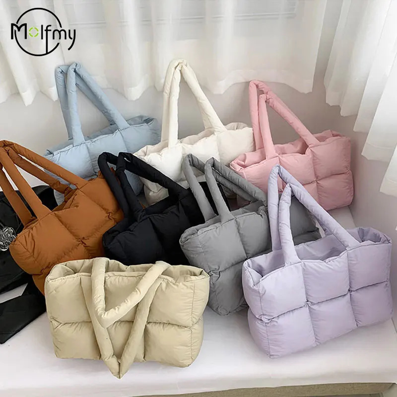 Women Tote Handbags Quilted Plaid Bag Retro Trendy Checkered Waterproof Shoulder Bag Solid Color Winter Soft Large Capacity Bags 251104