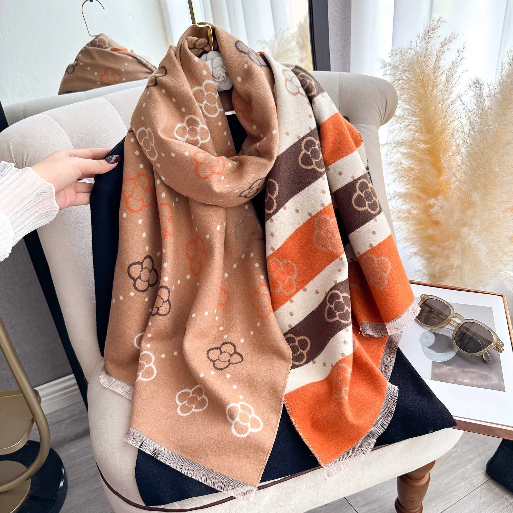 Womens Cashmere Hijab Scarves Warm Large Shawls Neck Wraps Essential for Autumn Winter Fashion Accessory C251031