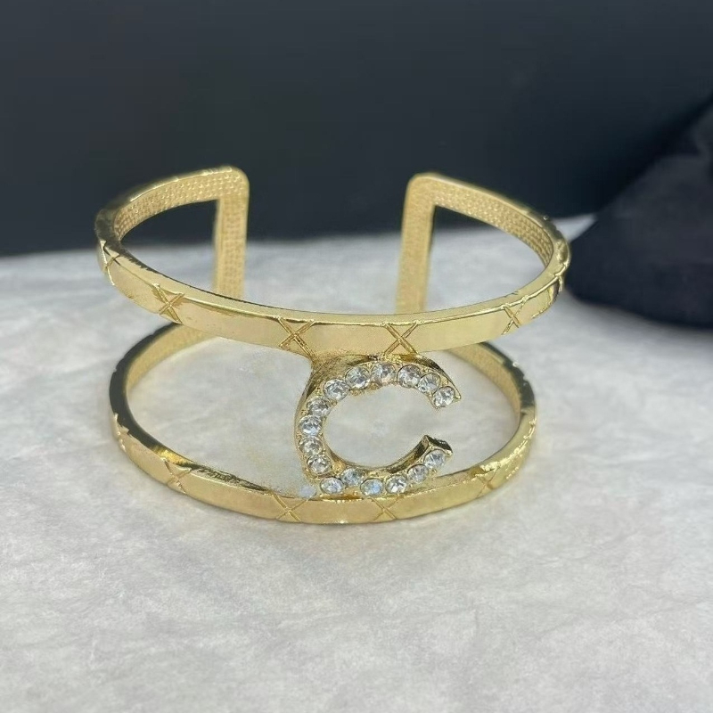 High Quality Bracelet Bangle Designer Cuff Acrylic Bracelets cuff luxury Bangles Women for Party Wedding Jewelry