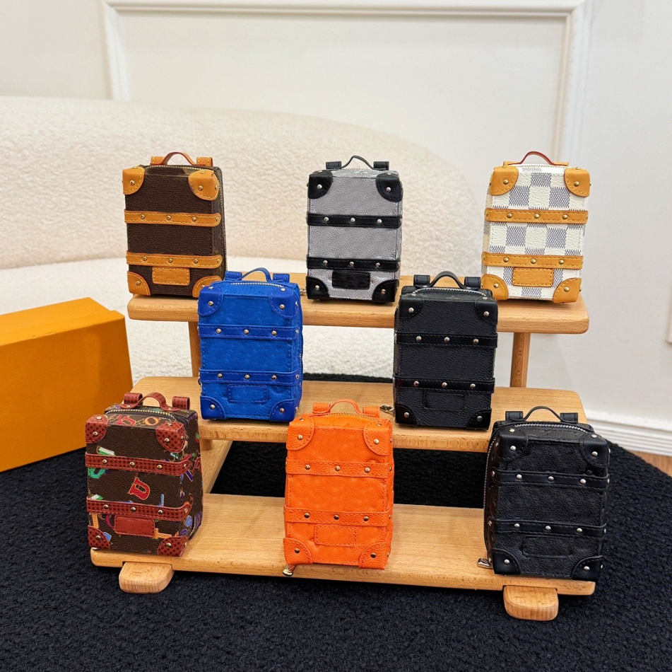 Luxury Luggage Box Keychains Women Key Wallets Mini Backpacks Pouch Bags Trunk Box Coin Purses With Keychain Brand Brown Letter Couples Headphone Bags Pendant
