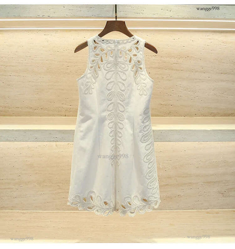 maje Skirt Dress Hollow embroidery Women's two piece dress brand sets designer dress Bohemian dress new women dress Holiday style knitted tank to