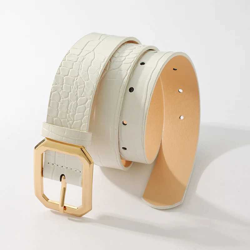 Womens versatile decorative crocodilepattern belt with a square buckle exuding a highend European and American styleW251030