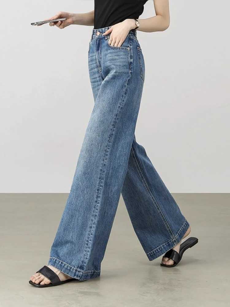 SENTUBILA Womens Vitality Denim High Waist Jeans Autumn 2025 Retro Washed Loose Fit Comfortable Commuter Pants W53NE2047 J2510311