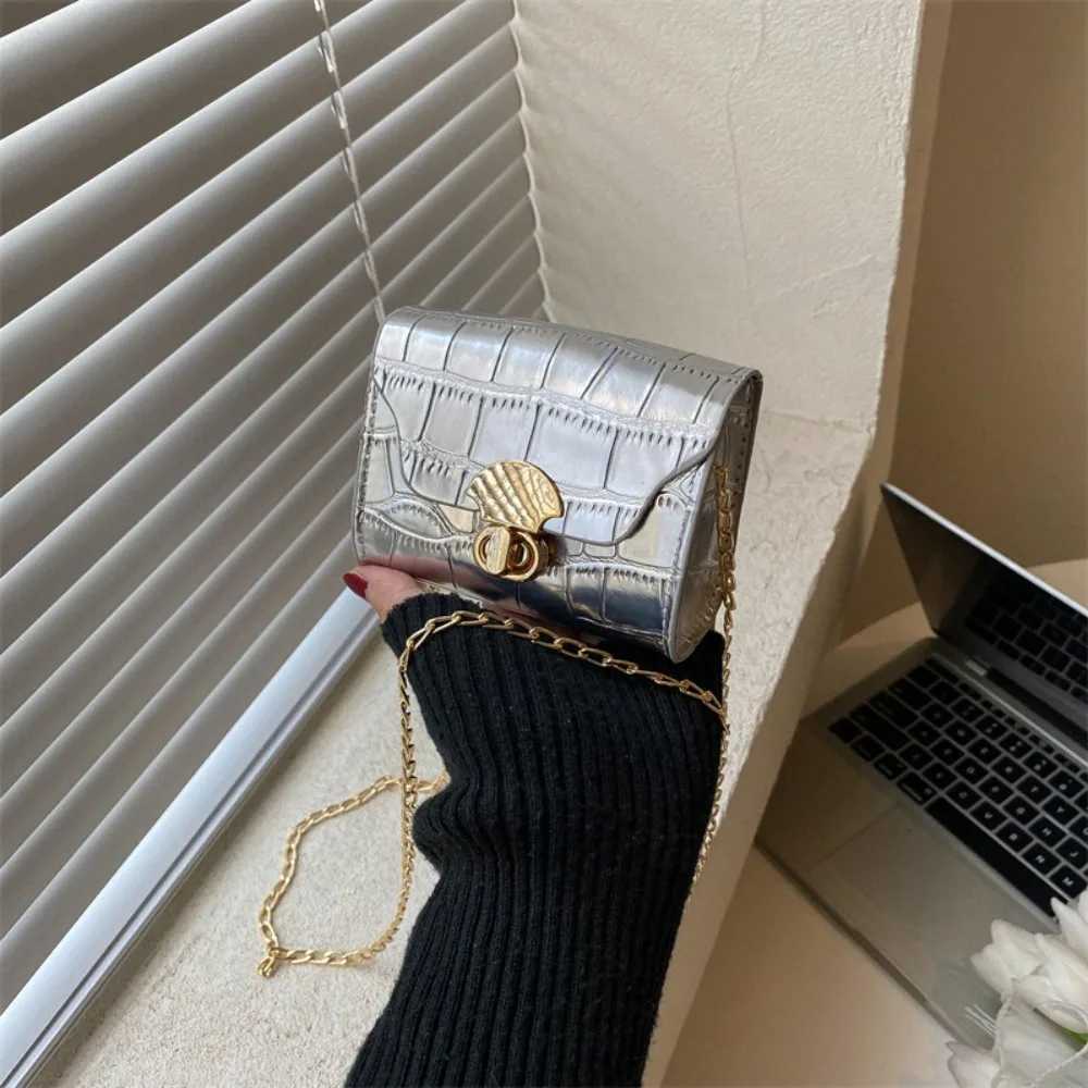 Trendy Mini Shoulder Bag Casual Chain Messenger Bag Daily Commuting Bag Lipstick Coin Purse W251031