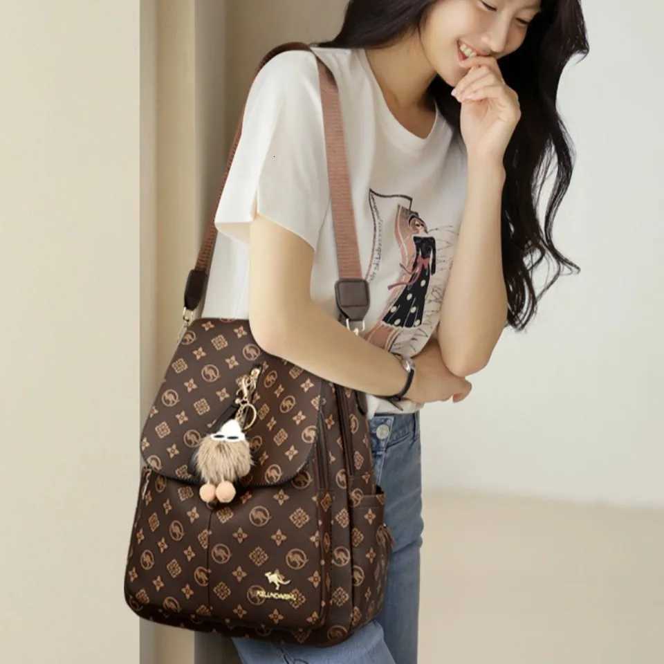 Womens Soft Leather Backpack School Bookbags for Girls Bagpack Large Capacity Designer Travel Rucksack High Quality Mochilas W251031