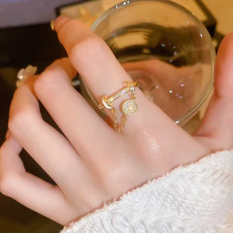 Geometric Exquisite Zircon Adjustable Index Finger Rings for Women Fashion Tassel Stainless Steel Open Rings Jewelry AccessoriesXJ251031