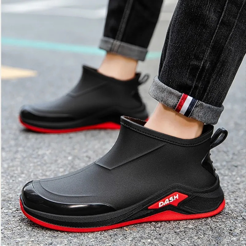 Mens Rain Boots Fashion Rubber Galoshes Outdoor Waterproof Fishing Shoes NonSlip Rubber Shoes for Men Winter Cotton Rain Shoes 251028