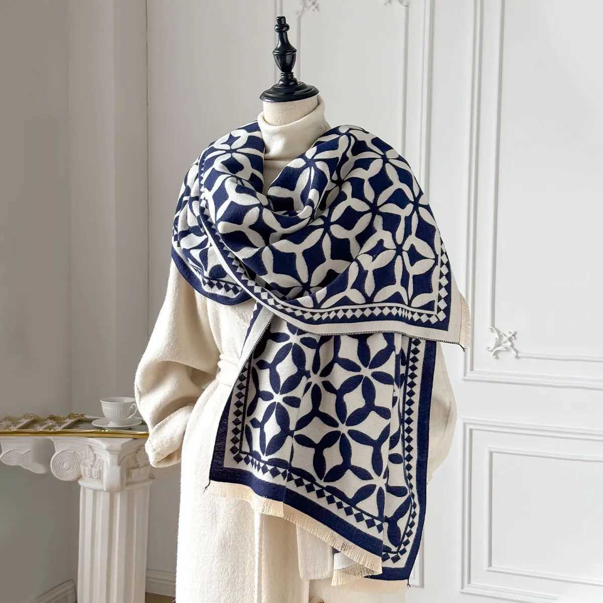 2025 Brand Warm Cashmere Poncho Shawl Scarf Luxury Print Thick Winter Blanket Wraps Bufanda Casual Hijab Stoles Echarpe C251031