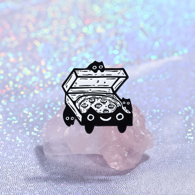 Cross-Border Creative Cartoon Cat Series Accessories Badge Personality Versatile Black and White Animal Alloy Brooch