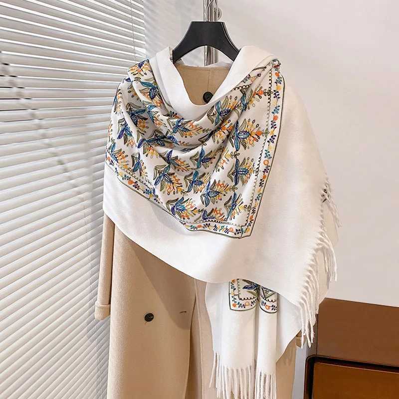 Winter Warm Cashmere Scarf for Women Floral Embroidery Blanket Thick Shawl Wrap Neckerchief Elegant Poncho Bufanda C251031