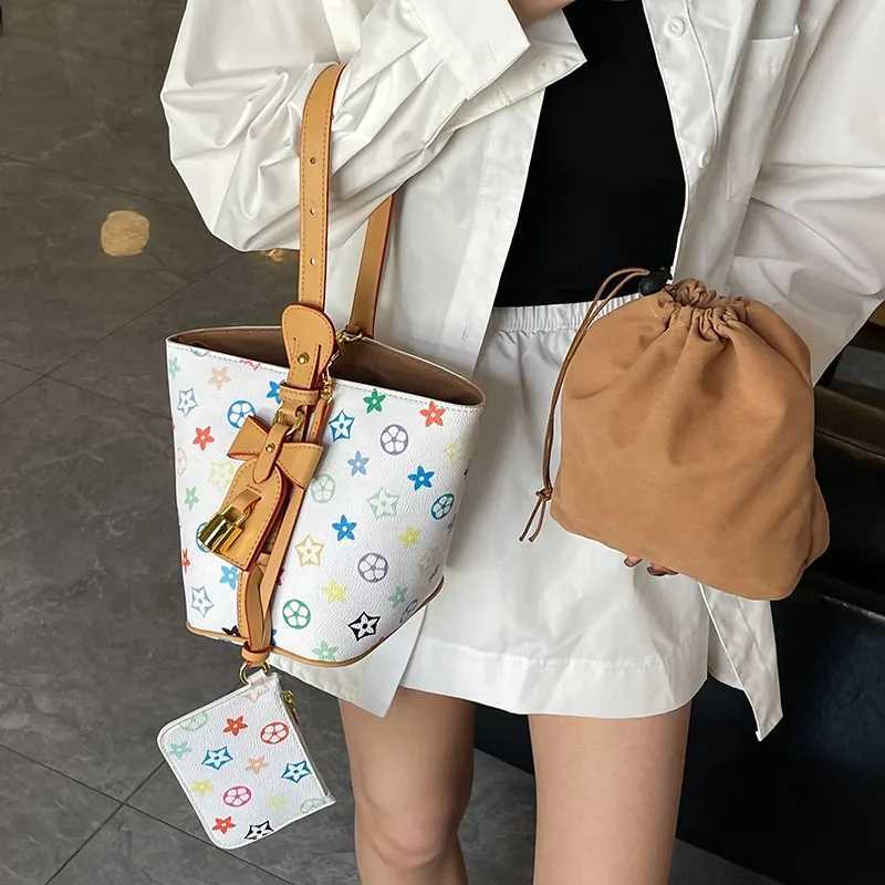 Designer handbag Luxury Brand Embossed Leather Handbag Womens Crossbody Shoulder Bag With Adjustable Chain Elegant Ladies Work Purse Y251031