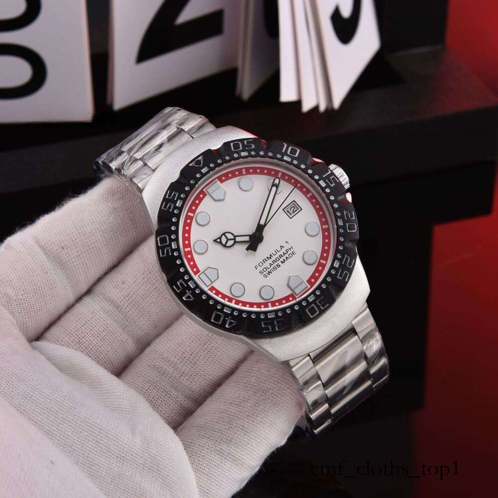 Watch F1 Luxury Mens AAA Top Quality Designer Watch Man Watch Woman Watchlady Superclone Quartz Mechanical Automatic Watch Box d95