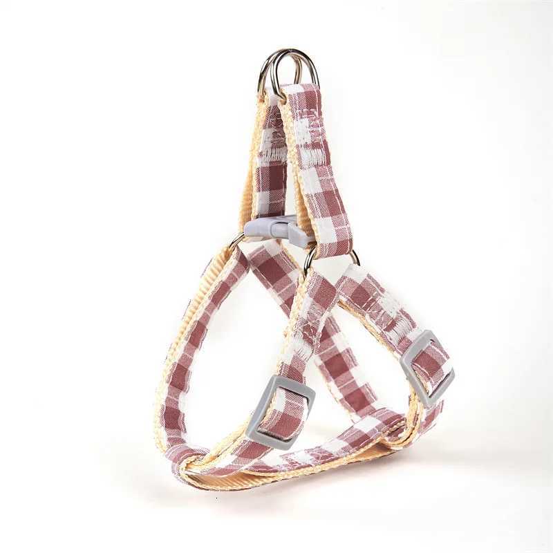 Plaid Dog Harness Leash Set Adjustable Nylon Pet Striped Chest Back Traction Rope Cat Lead Outdoor Puppy Antilost Pet Supplies C251031