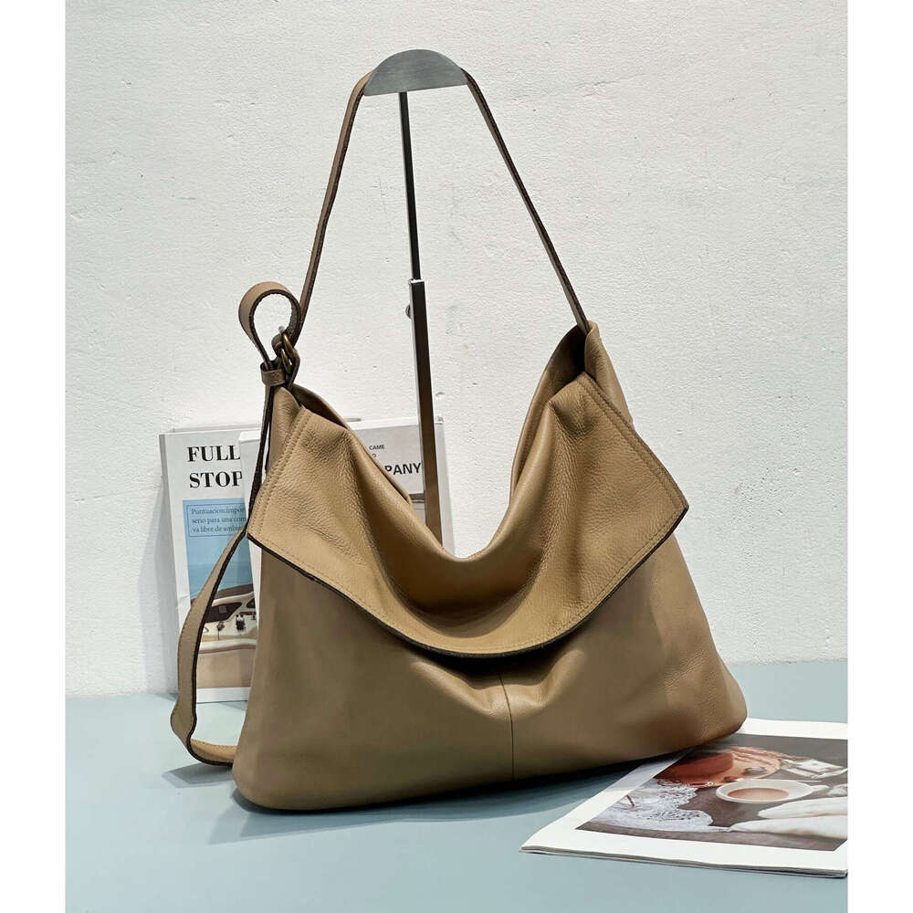 Luxury Bag Designer Casual Fashion Single Shoulder Crossbody Large Capacity Top Layer Cowhide Women S Bag Soft Leather Flap Travel
