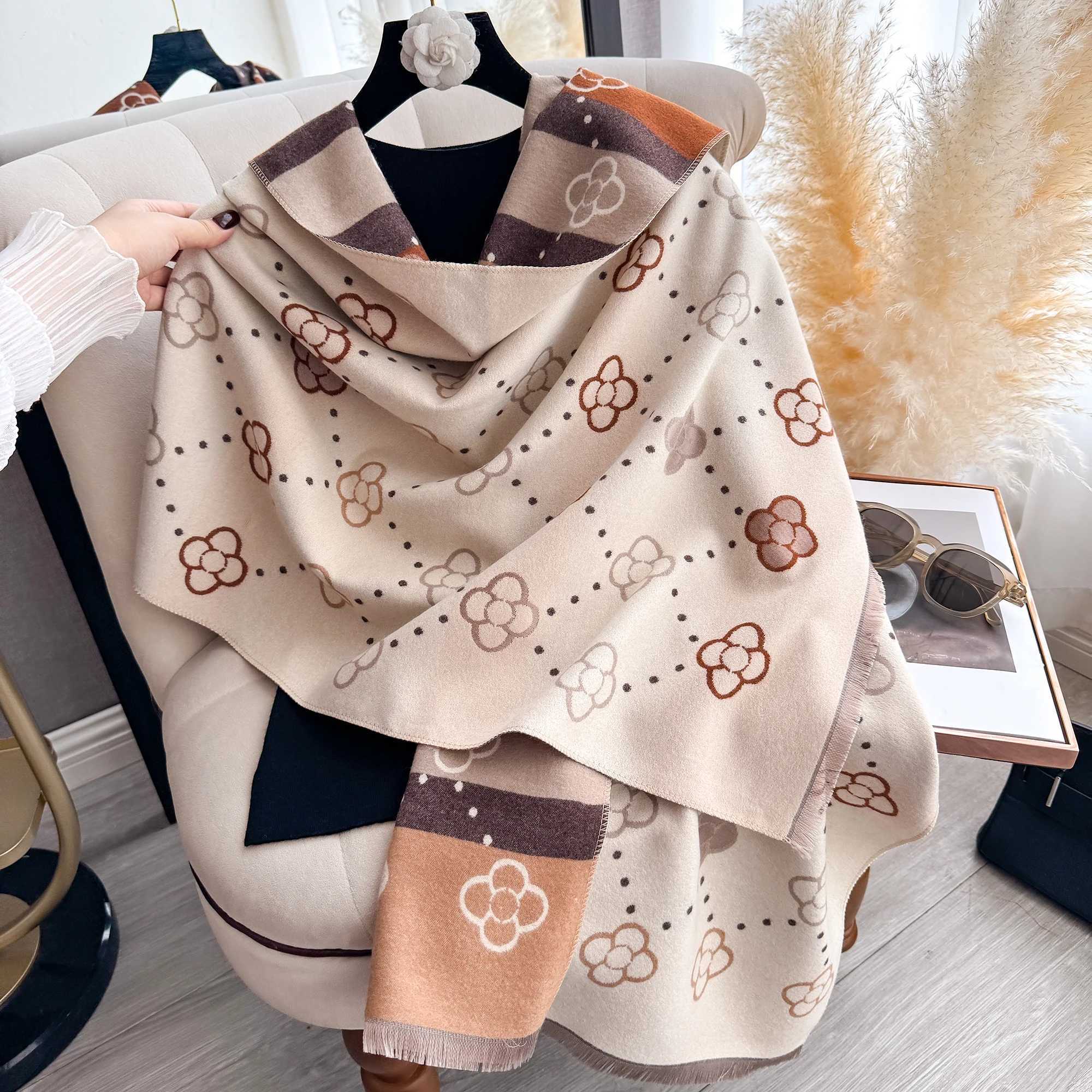 Womens Cashmere Hijab Scarves Warm Large Shawls Neck Wraps Essential for Autumn Winter Fashion Accessory C251031