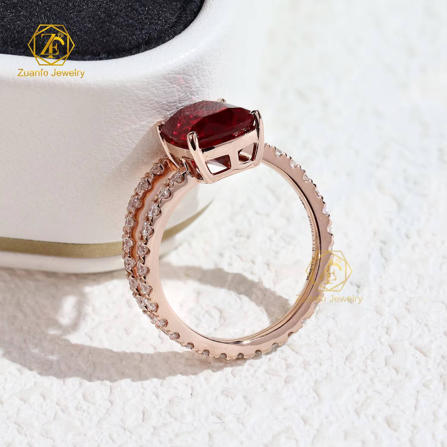 Luxury Custom 18K Solid Gold 3 CT 7x9mm Long Cushion Cut Lab Grown Ruby Wedding Engagement Ring for Women New Moissanite Rings