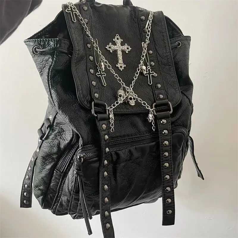 Grunge Rivet black Y2k Backpack Women Gothic Subculture Punk Cross Black Mochila Ladies Vintage Harajuku Backpacks Aesthetic W251031