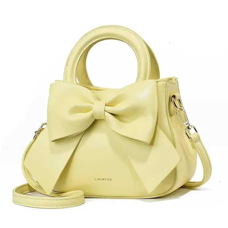 2024 New Womens Crossbody Bags for Women Tophandle Trend Handbags Ladies Shoulder Bag Exquisite Bow Tie Womens Tote sac pursesT251031