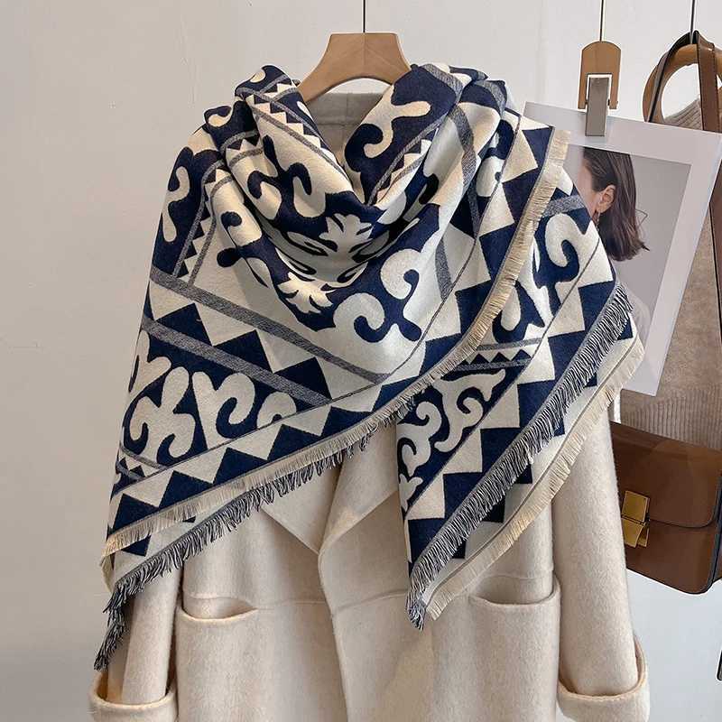 2025 Womens Luxury Brand Winter Cashmere Scarf Tasseled Damask Printed Shawl Warm Wrap Foulard Poncho C251031