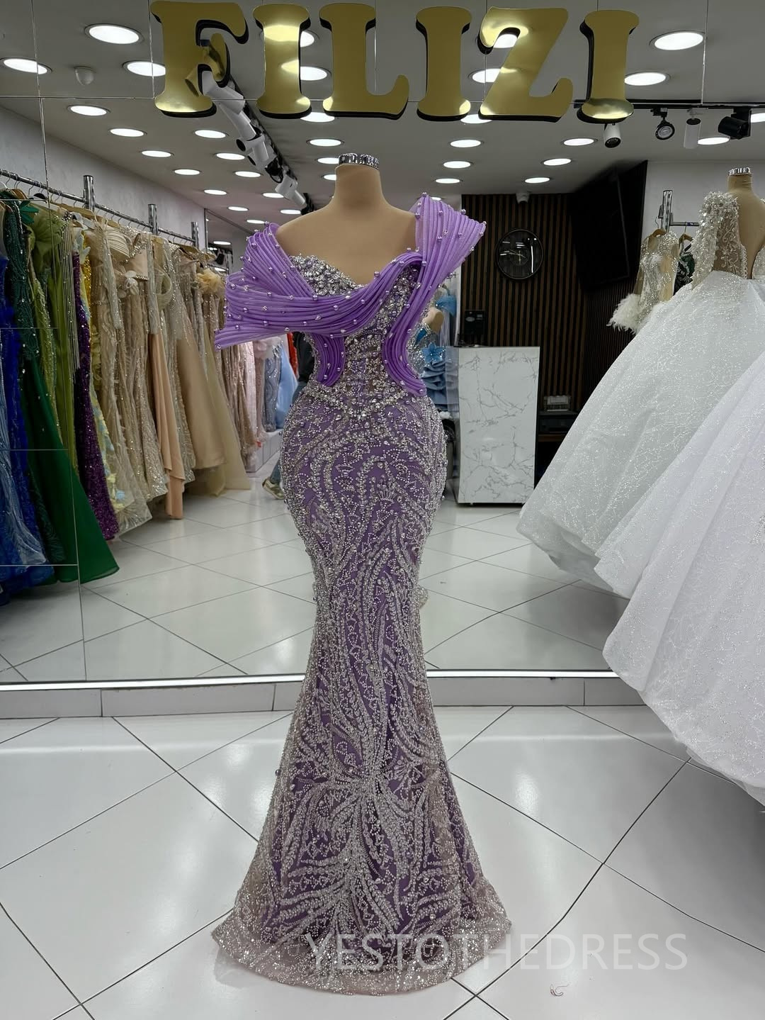 2025 Light Purple Prom Dresses for Black Women Evening Dress Promdress Sheer Neck Beaded Appliqued Lace Birthday Dress Second Reception Gowns Engageme