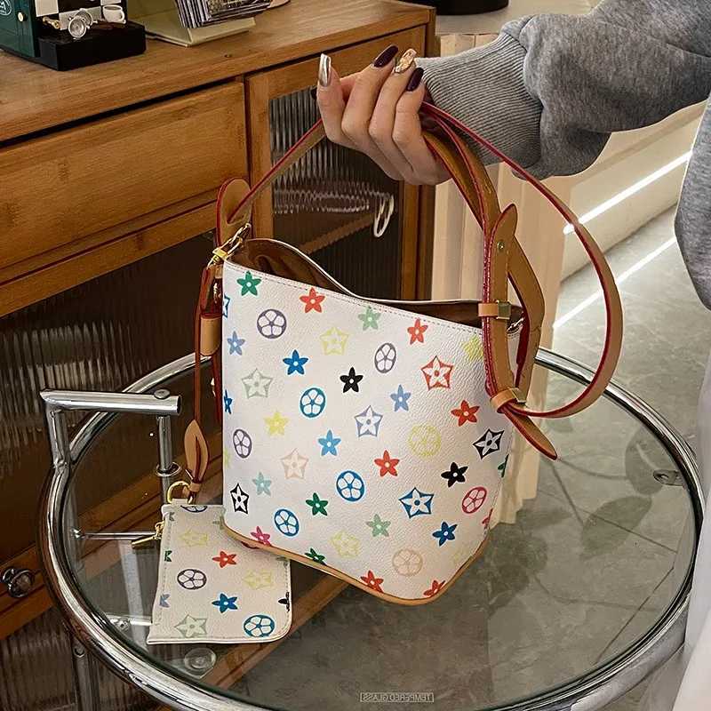 Designer handbag Luxury Brand Embossed Leather Handbag Womens Crossbody Shoulder Bag With Adjustable Chain Elegant Ladies Work Purse Y251031