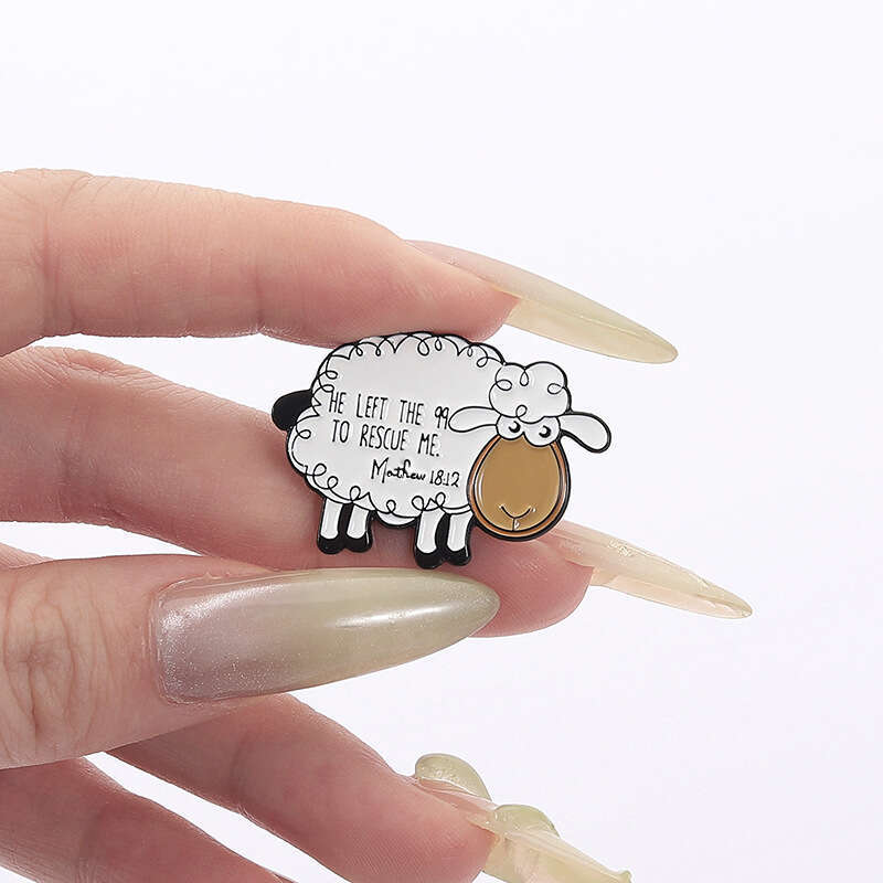 Cartoon Animal Cute Sheep Quote Metal Creative Jewelry Medal Clothing Brooch English Accessories