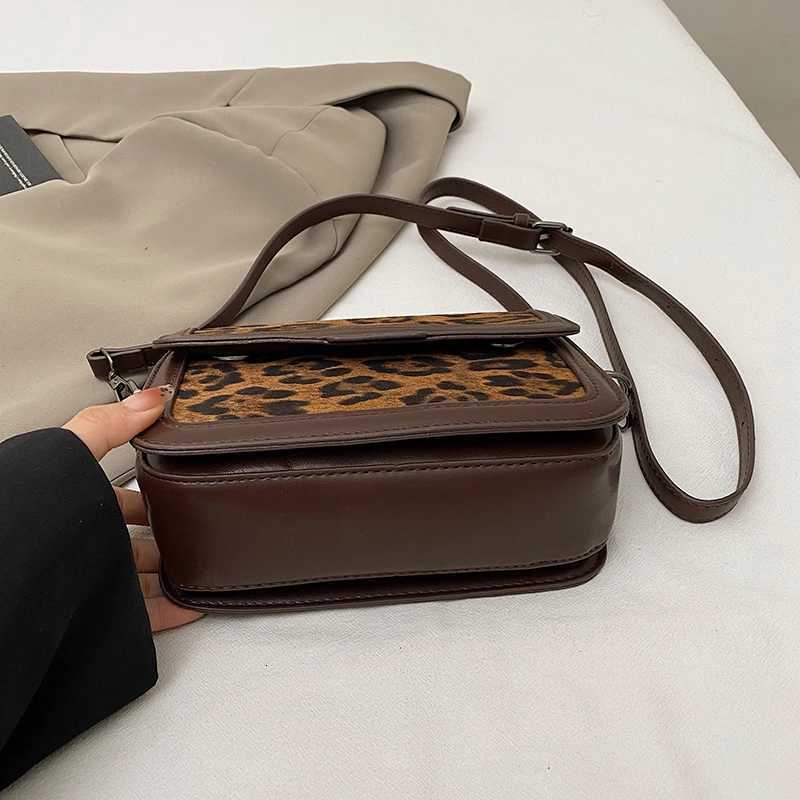 Designer Leopard Print Crossbody Bag for Wen 2025 Square Soft Faux Leather Handbag Shoder Bag Purse for Fall Winter Y251120