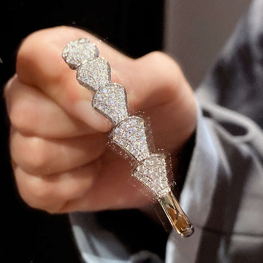 Bracelet designer bangle for women men Snake Clasp Zircon Bracelets copper plated with 18K gold Fashion Simple Versatile Luxury High end Feel Women�