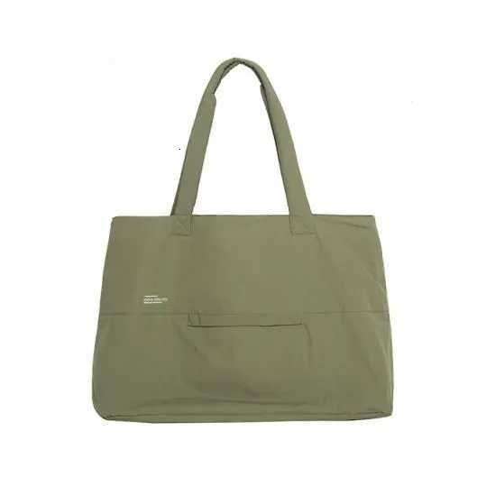 Tote Bag 2024 New Fashion Simple Office Lady Nylon Splashproof Shoulder Bag Handbag Allmatch W251031